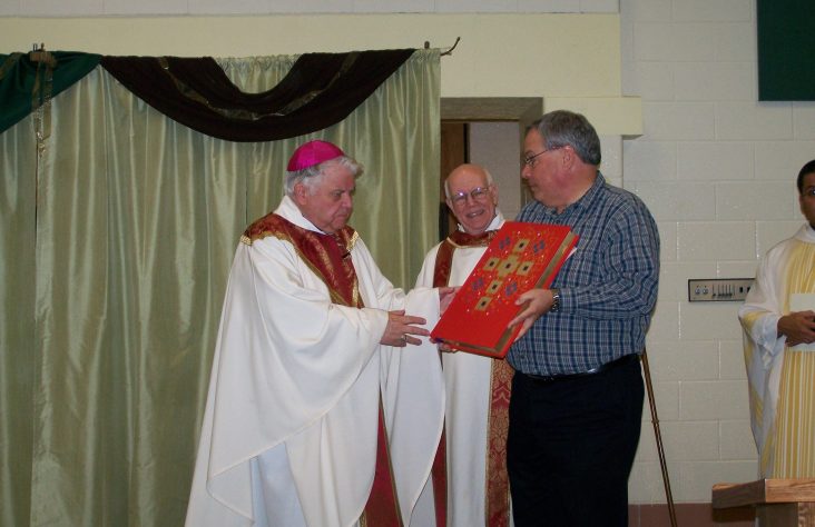 Bishop D’Arcy honored at Catechetical Institute Day