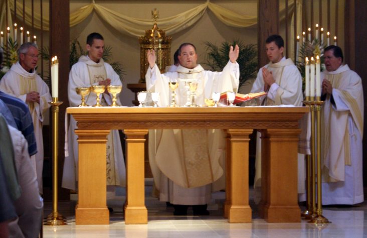 Newly ordained Father Andrew Budzinski celebrates Mass of thanksgiving