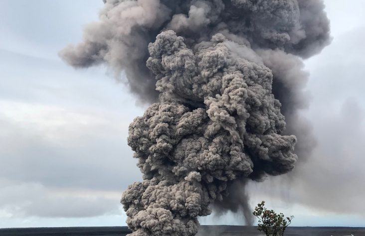 Volcano’s lava flow displaces members of one Hawaii parish