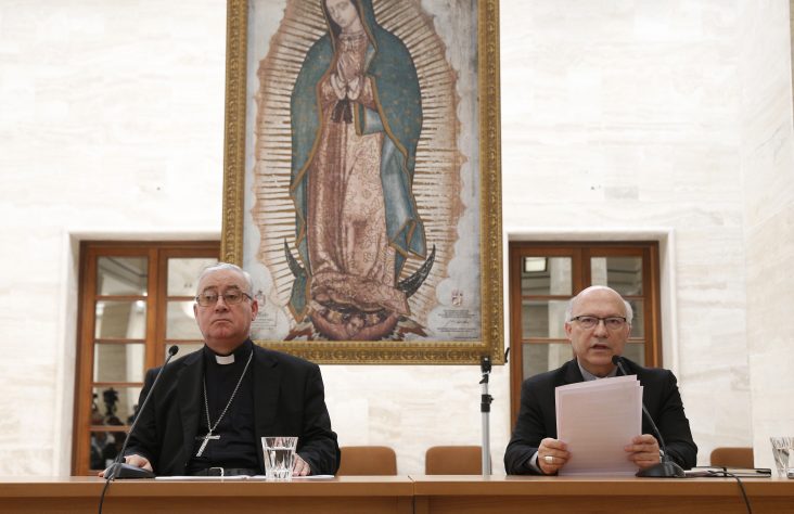 All of Chile’s bishops offer resignations after meeting pope on abuse