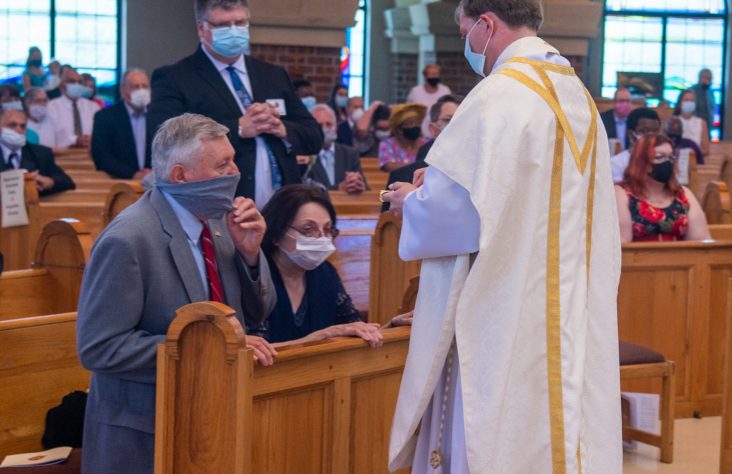 Evidence-based guidelines to celebrate Mass safely are working