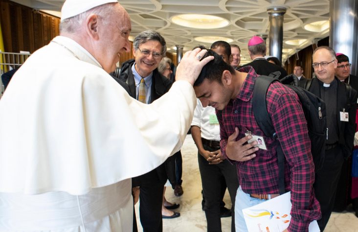 Young people have lessons to teach the Church, pope says