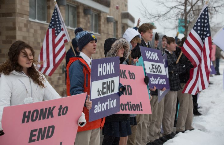 Praying weekly rosary at Planned Parenthood is ‘powerful,’ say students