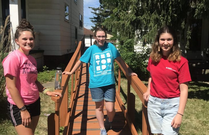 St. Jude youth group encounters Real Presence in service
