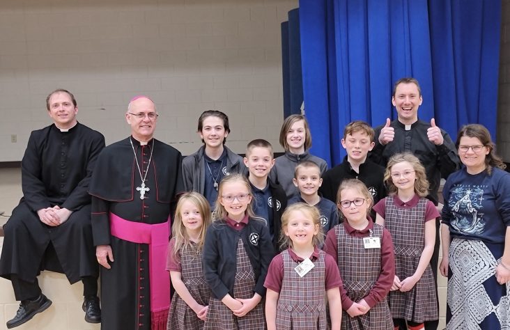 Pastoral Visit Kicks Off Catholic Schools Week at St. Elizabeth Ann Seton