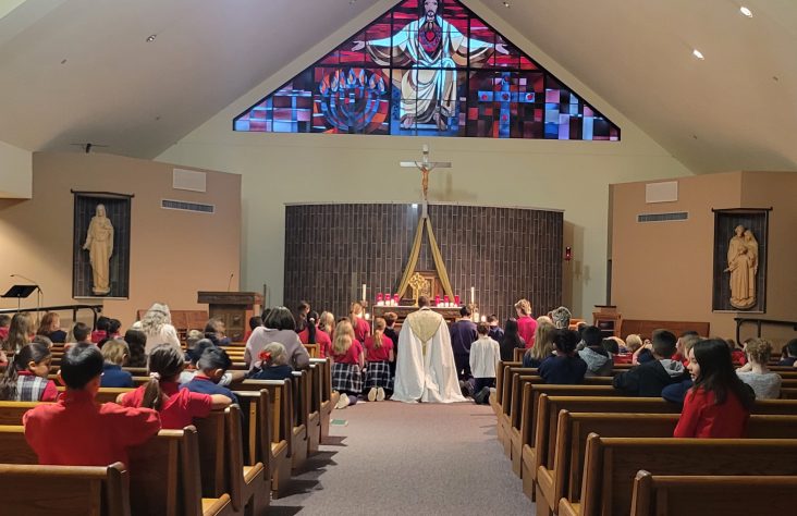 Adoration Gives Students a ‘Special Time with Christ’