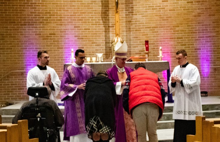 Bishop to Seminarians: Make Mary Your Model of Faith