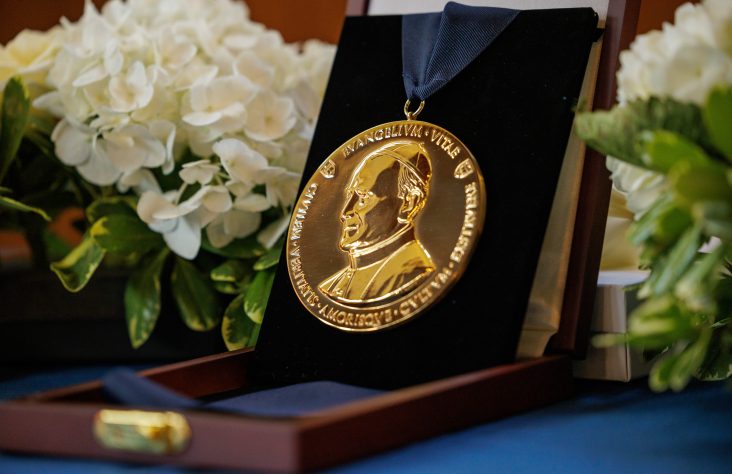 Evangelium Vitae Medal Recipient Honored for Pro-Life Work
